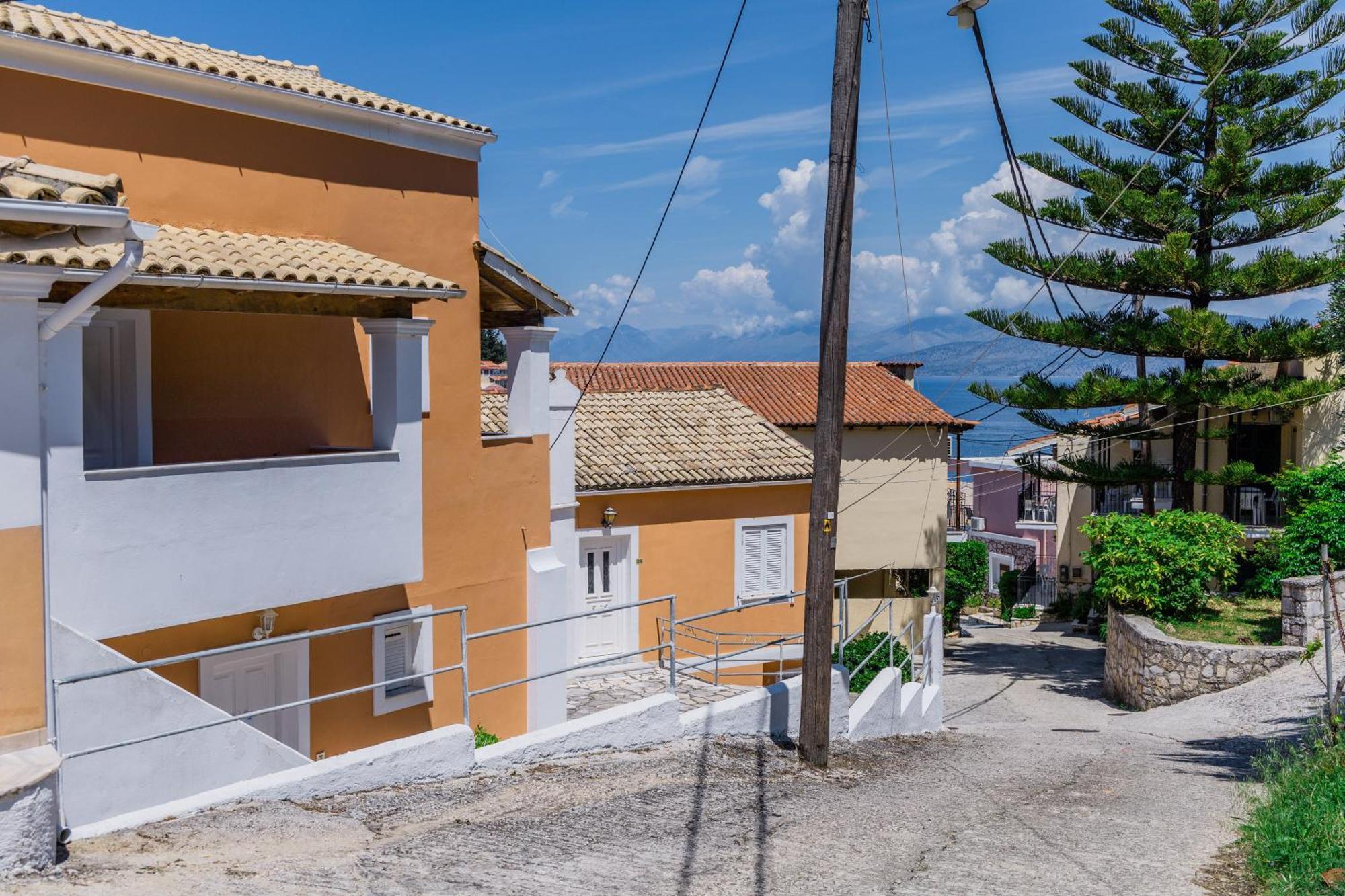 Porto Kassiopi Apartments Exterior photo