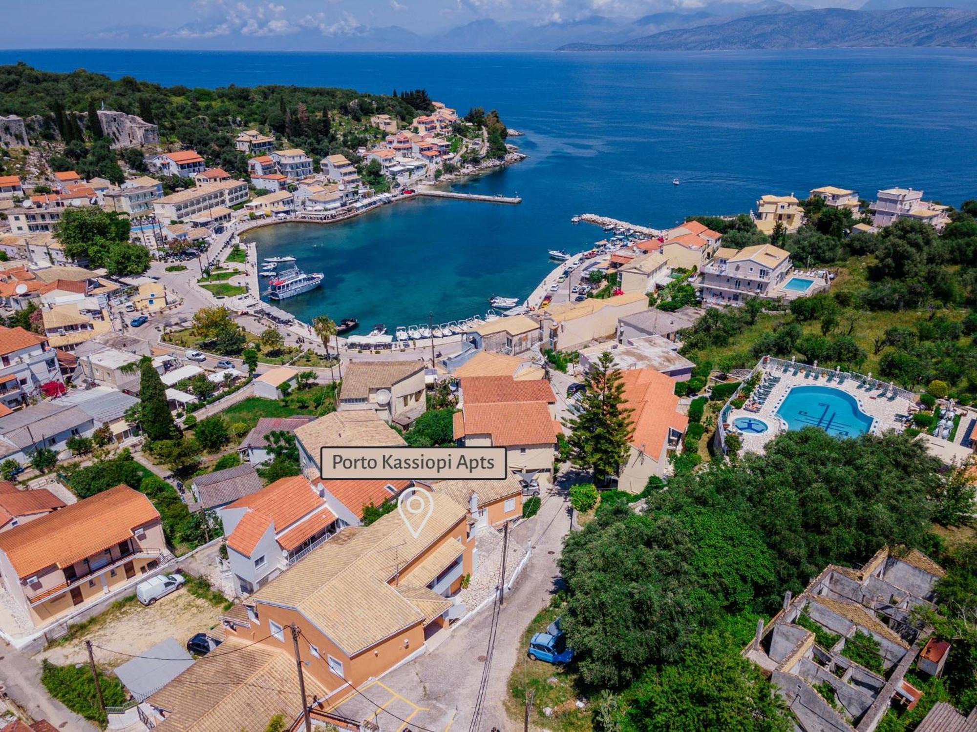 Porto Kassiopi Apartments Exterior photo